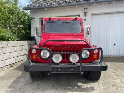 Gebraucht Suzuki LJ 48 PS (35 kW) 1980 Rot SUV