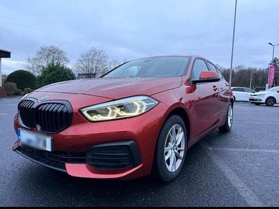 Gebraucht BMW 118 Advantage 150 PS (110 kW) 2022 Orange Kleinwagen