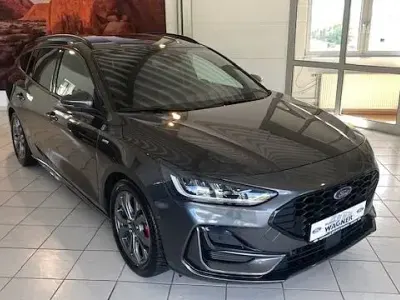 Używany Ford Focus ST-Line X 125 KM (91 kW) 2025 Szary Sedan/Limuzyna