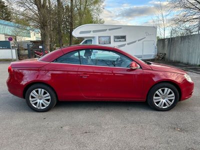 gebraucht VW Eos 2.0 Leder Xenon PDC Panorama Tempomat 1 Hand