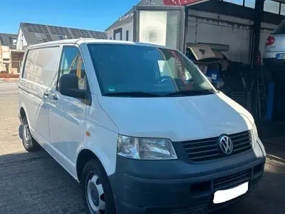 Gebraucht VW T5 131 PS (96 kW) 2006 Grau Van