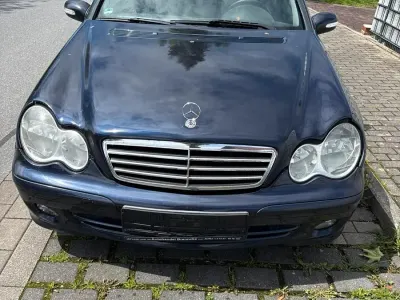 Gebraucht Mercedes C270 125 PS (91 kW) 2005 Blau Kombi