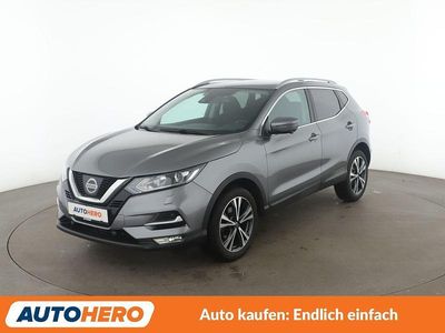 Grau Gebraucht 2018 Nissan Qashqai N-Connecta SUV | 13.940 € (Fairer Preis)