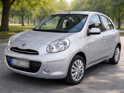 Gebraucht Nissan Micra 80 PS (58 kW) 2013 Silber Kleinwagen
