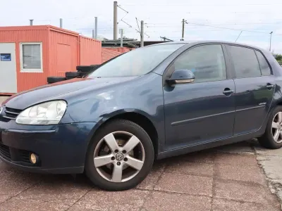 Gebraucht VW Golf VI United 102 PS (75 kW) 2008 Bluegraphit perleffekt Kleinwagen