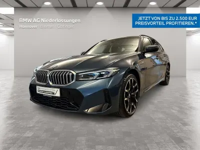 Gebraucht BMW 330 M Sport 292 PS (214 kW) 2025 Blau Kombi