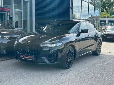 Gebraucht Maserati Levante 275 PS (202 kW) 2018 Schwarz SUV