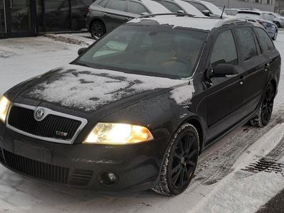 Używany Skoda Octavia RS 170 KM (125 kW) 2007 Czarny Kombi