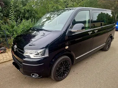 Gebraucht VW Multivan 179 PS (131 kW) 2015 Schwarz Van / Kleinbus