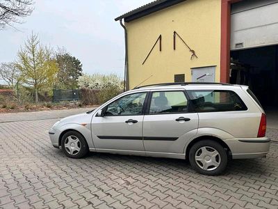 Usata Ford Focus 101 CV (74 kW) 2003 Argento Station wagon