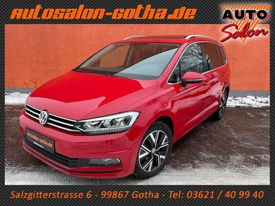 Gebraucht VW Touran Comfortline 150 PS (110 kW) 2020 Rot Van / Kleinbus
