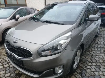 Używany Kia Carens 136 KM (100 kW) 2014 Szary Minivan