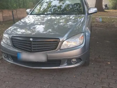 Gebraucht Mercedes C220 173 PS (127 kW) 2008 Grau Limousine