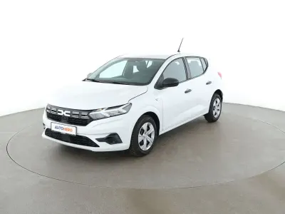 Gebraucht Dacia Sandero Essentiel 67 PS (49 kW) 2023 Weiß Kleinwagen