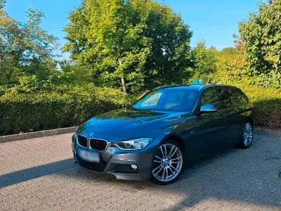 Gebraucht BMW 330 M Sport 258 PS (189 kW) 2014 Grau Kombi