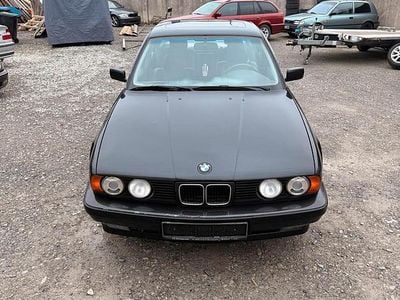 Gebraucht BMW 518 Basis 113 PS (83 kW) 1993 Schwarz Limousine
