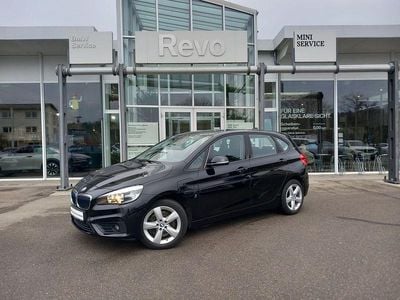BMW 225