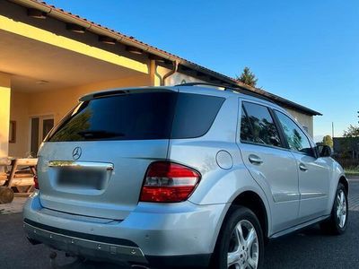 Mercedes ML320