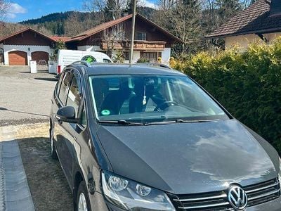 Usata VW Sharan 140 CV (102 kW) 2013 Grigio Monovolume