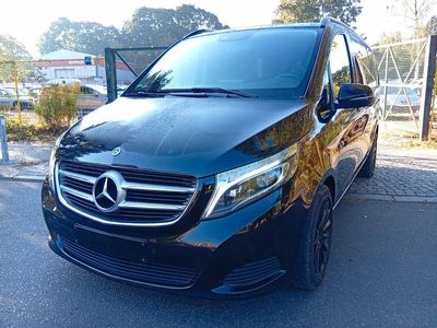 Mercedes V250