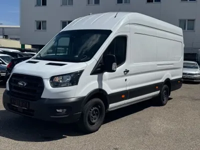 Gebraucht Ford Transit Trend 131 PS (96 kW) 2023 Weiß Van