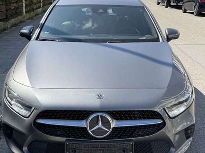 Mercedes A200