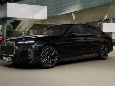 Neu BMW 750e M Sport 489 PS (359 kW) 2026 Schwarz Limousine