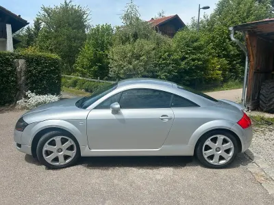 Gebraucht Audi TT 225 PS (165 kW) 2000 Silber Coupé