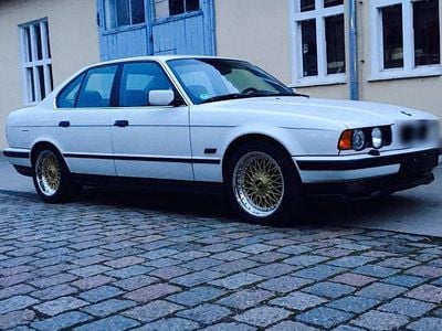Gebraucht BMW 540 286 PS (210 kW) 1994 Weiß Limousine