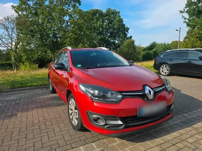 Gebraucht Renault Mégane GrandTour LIMITED 116 PS (85 kW) 2015 Rot Kombi