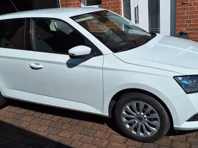 Gebraucht Skoda Fabia 75 PS (55 kW) 2019 Weiß Kleinwagen