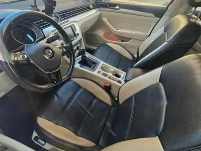 Gebraucht VW Passat 150 PS (110 kW) 2015 Schwarz Kombi
