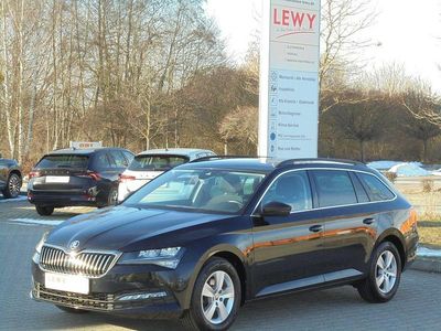 Gebraucht Skoda Superb Ambition 150 PS (110 kW) 2022 Black magic pearlescent Kombi