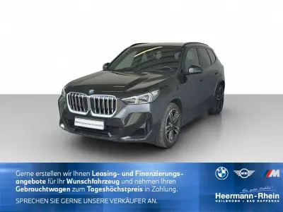 Gebraucht BMW X1 M Sport 204 PS (150 kW) 2023 Black sapphire metallic SUV