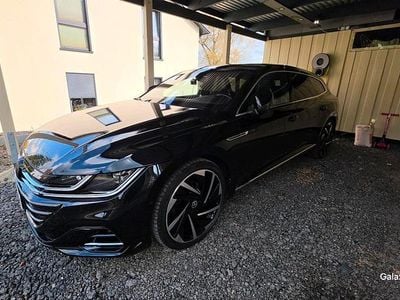 Usata VW Arteon R-line 200 CV (147 kW) 2021 Nero Station wagon