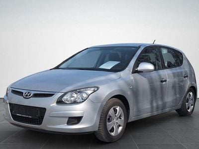 Gebraucht Hyundai i30 Edition+ 109 PS (80 kW) 2010 Silber Limousine