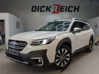 Käytetty Subaru Outback Platinum 169 HP (124 kW) 2023 Valkoinen Farmari