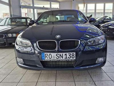 Gebraucht BMW 320 Cabriolet 177 PS (130 kW) 2009 Blau Cabrio
