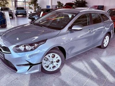 Neu Kia Ceed Sportswagon Vision 140 PS (102 kW) 2025 Lunasilber Kombi
