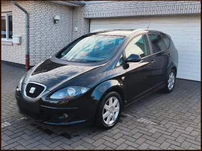 Używany Seat Altea XL 140 KM (102 kW) 2007 Czarny Minivan
