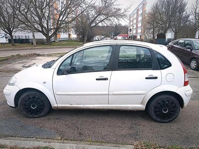 Gebraucht Citroën C3 60 PS (44 kW) 2009 Weiß Kleinwagen