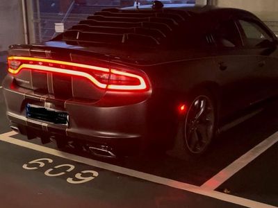 Grau Gebraucht 2015 Dodge Charger Limousine | 31.500 € (Teuer)