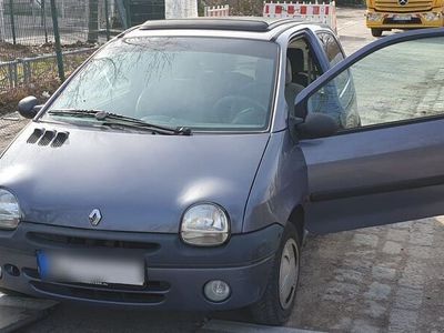 gebraucht Renault Twingo 1.2 mit Panorama Dach