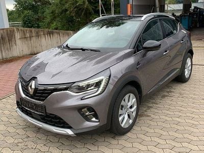 Grau Gebraucht 2022 Renault Captur Intens SUV | 19.980 € (Fairer Preis)
