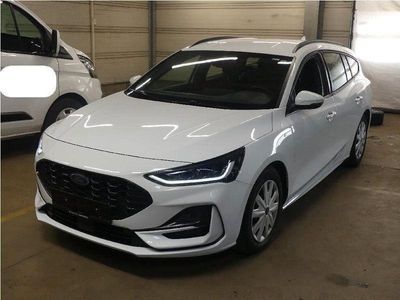 Gebraucht Ford Focus ST-Line 116 PS (85 kW) 2023 Weiß Limousine
