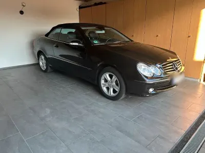 Gebraucht Mercedes CLK320 218 PS (160 kW) 2005 Schwarz Cabrio