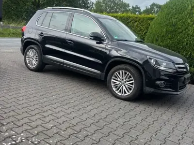 Gebraucht VW Tiguan Sportline 122 PS (89 kW) 2014 Schwarz SUV