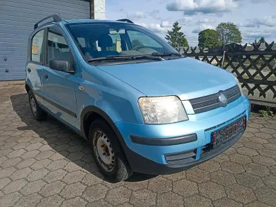 Gebraucht Fiat Panda 60 PS (44 kW) 2006 Blau Kleinwagen