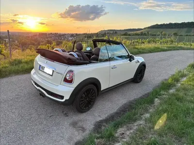 Gebraucht Mini Cooper S Cabriolet Pepper 184 PS (135 kW) 2012 Weiß Cabrio