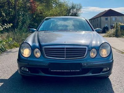 Mercedes E200